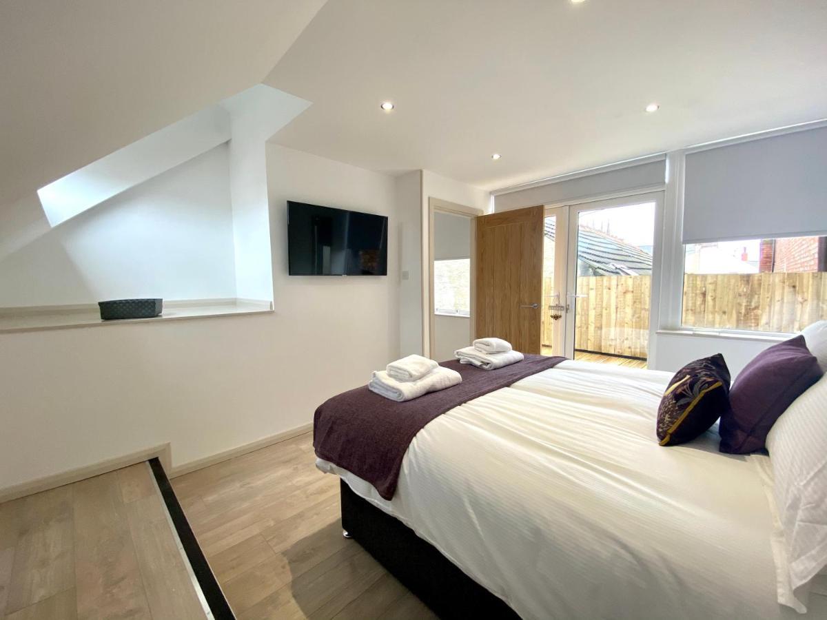 Princess Theatre Beach View Apartments By Blackpool Service Apartments Esterno foto