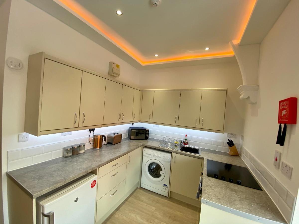 Princess Theatre Beach View Apartments By Blackpool Service Apartments Esterno foto
