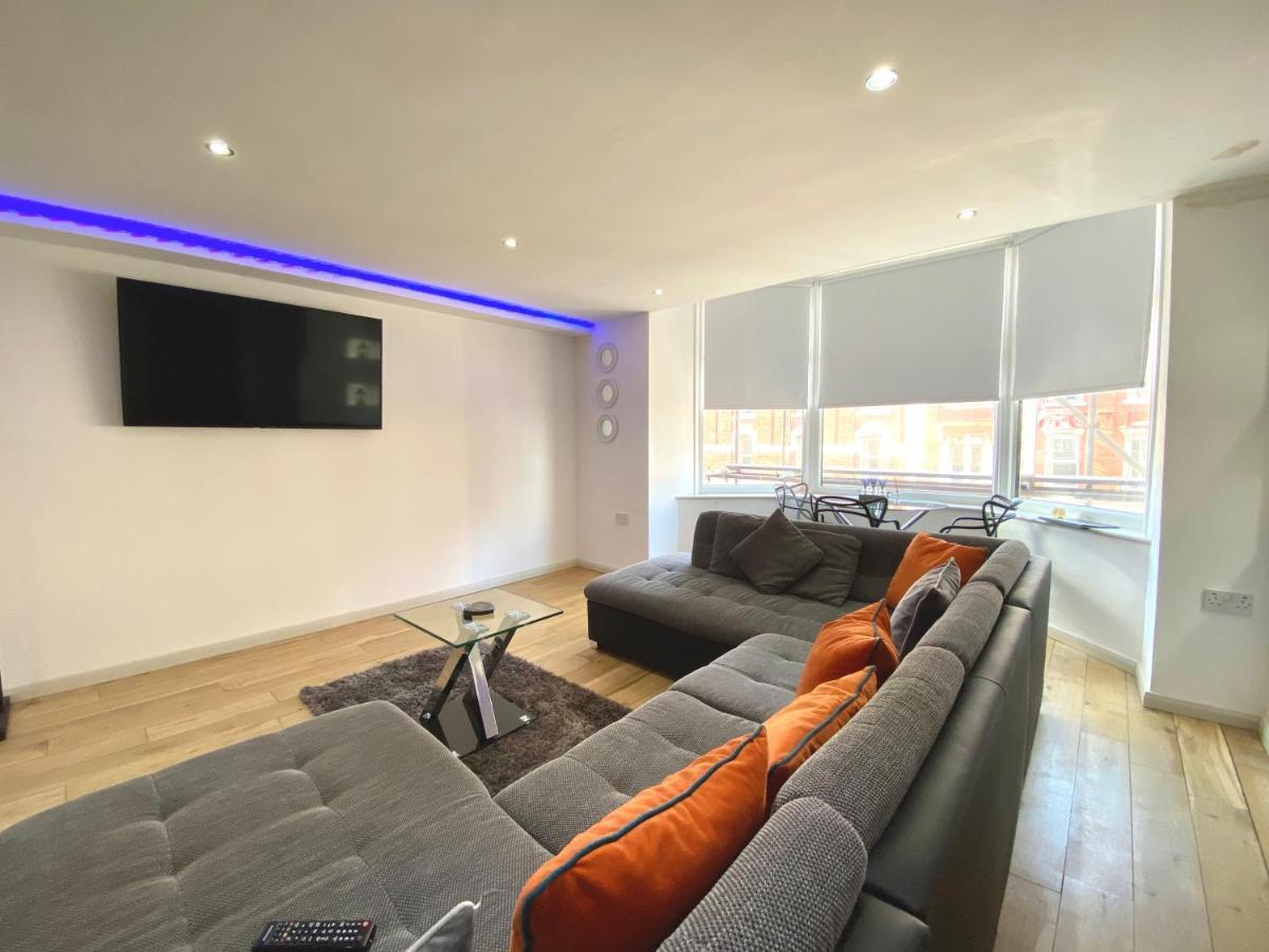 Princess Theatre Beach View Apartments By Blackpool Service Apartments Esterno foto