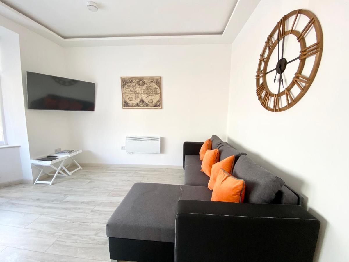 Princess Theatre Beach View Apartments By Blackpool Service Apartments Esterno foto